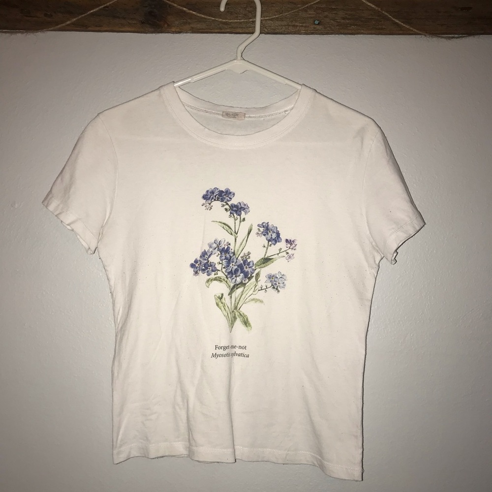 Brandy Melville forget me not flower shirt